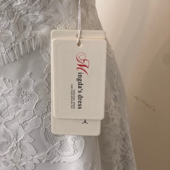 Wedding Dress - Picture 10 of 10